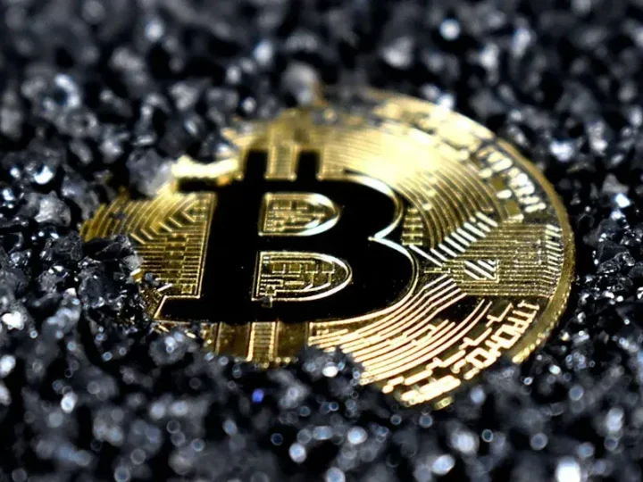 Bitcoin hashrate going through the roof: Miner bullish?
